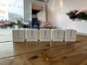 Products: Luna Candles - Bloom Bouquets