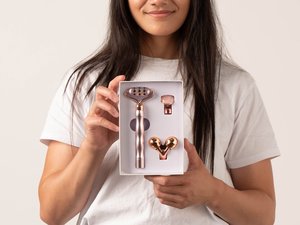 Products: 3D Energy Beauty Bar - Bloom