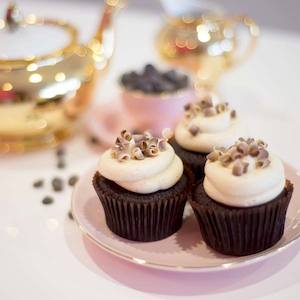 Cupcakes Bloom Cupcakes: Gluten-Free Bloom Cupcakes