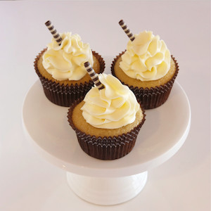 Weddings Bloom Cupcakes: Vanilla Bean