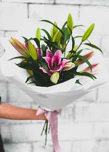 All: Lilies Bouquet