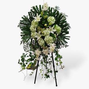 Standing Arrangement - Grand