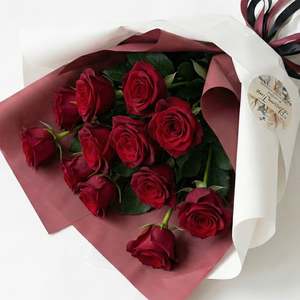Best Sellers: Dozen Red Roses