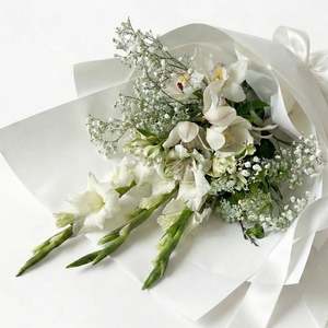 Birthday Flowers: Wondrous White