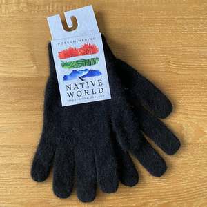 Possum Merino Gloves: Black Possum Merino Gloves