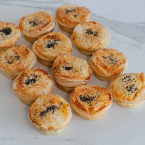 Catering: Mini Pies - Mince & Cheese