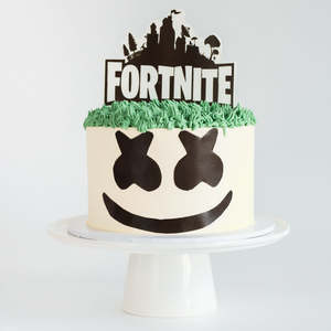 Kids Birthday Cakes: Fortnite Battle Royale Cake