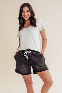 Basic Shorts: Emma Black Denim Relaxed Shorts
