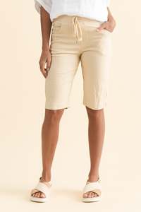 Basic Shorts: Asha Natural Travel Shorts