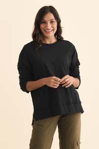 Basic Tees: Beatris Black Cotton Long Sleeve Tee