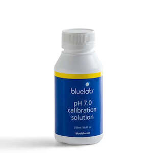 Bluelab pH 7.0 Calibration Solution - 250 ml Box of 6 US