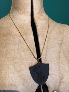 Tiki Crown Necklace - Blue Moon Rummage