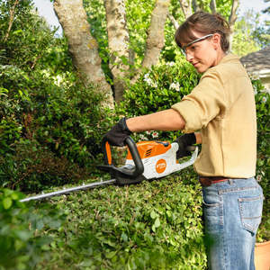 STIHL HSA 60 Battery Hedgetrimmer Tool (No Battery & Charger)