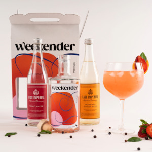Gift Box: Peach Gin & Mixer Weekend Pack