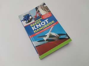 Reeds Lights, Shapes & Buoyage Handbook - For Sail and Power