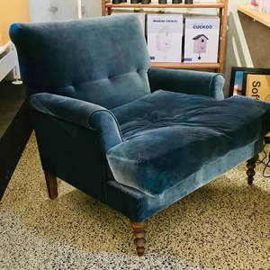 Oscar Armchair and Ottoman