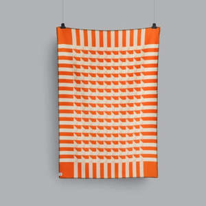 Rorostweed Collection: Roros Kvam Orange Throw