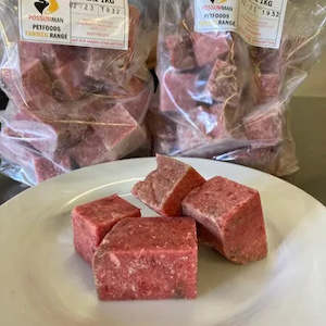 Possumman: Farmed Chicken & Veal 1KG