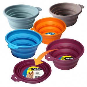 Feeding Bowls: PetOne Silicone Bowl - Round Travel Bowl M 370ml Blue Stone