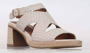 Products: Alfie and Evie - Amuse // Cream Woven