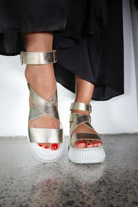 Minx: Minx - Plaza // Soft Gold