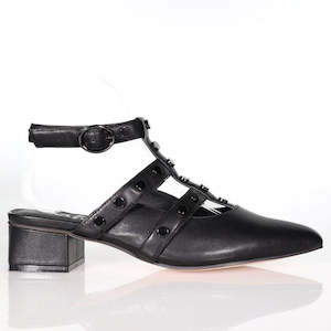 Minx: Minx - Macey // Black/Pewter Studs