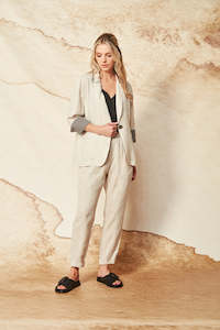 Verge: Verge - Roam Jacket // Sand