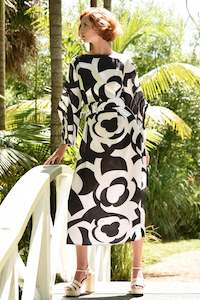 Coop - Climbing The Ladder // Black&Cream