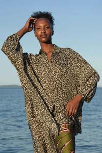 Curate - Anything But Ordinary Shirt // Leopard Palm