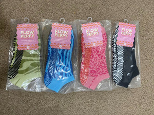 Products: Flow Peppy grip socks Bodybella Pilates