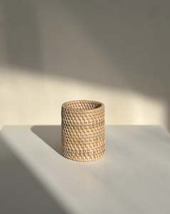 RATTAN TOOTHBRUSH HOLDER