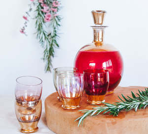 Gifts Under 100: Vintage Decanter & Glass Set