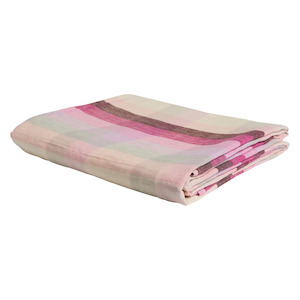 Our Sale: Fifer Linen Fitted Sheet