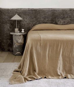 Heavyweight Linen Bedcover - Cultiver