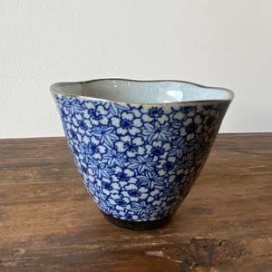 Japanese Tea Cup - Blue Maple Blossom