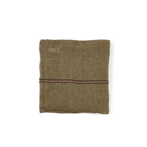 Tableware: Marie Napkins