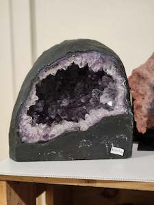Spheres: Amethyst Geode "Cave"