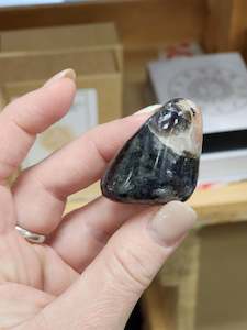 Freeforms: Sunstone & Iolite