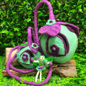 The Woodlands: Wonder Pod with Faery - Large