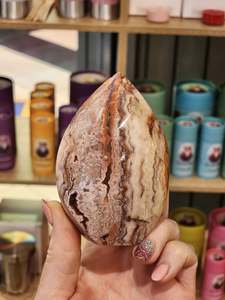 Pink crazy lace agate flame "Annie"