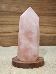 Love Happiness: Rose Quartz Point "Adley"