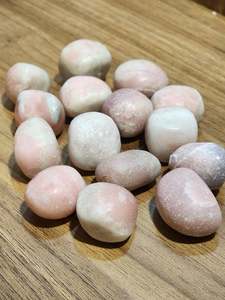 Pink opal Tumble