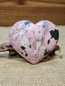 Love Happiness: Peruvian Rhodonite Heart "Mia"