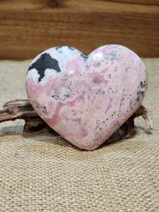Love Happiness: Peruvian Rhodonite Heart "Noah"