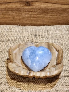 Boho Bestsellers: Blue Calcite Heart "Len"