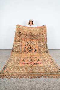 Vintage Rugs: Vintage Moroccan Boujaad Rug - Fahima