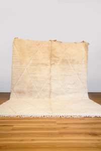 New Moroccan Rugs: Creamy New Moroccan Beni M'Rirt Rug - 3220 x 2280mm