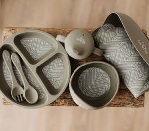 Products: Essentials Feeding Set | Khaki