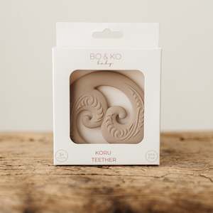 Koru Teether | Latte