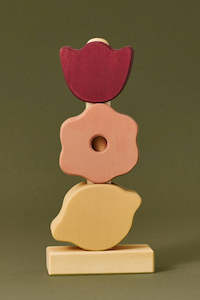 Raduga Grez: Flowers Stacking Tower